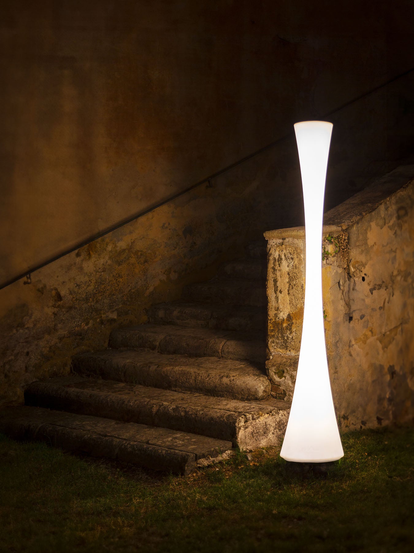 Lampada Biconica Pol by Martinelli Luce - Bianco opaco