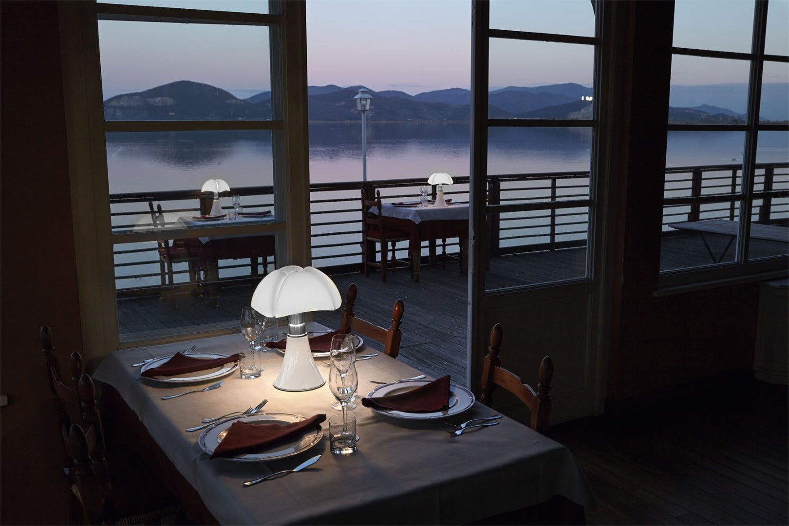 Lampada Pipistrello Piccola Cordless Con Modulo LED by Martinelli Luce - Bianco lucido