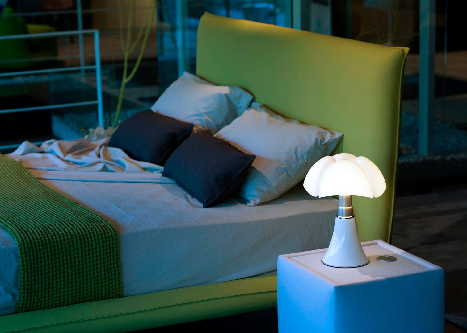 Lampada Pipistrello Piccola Cordless Con Modulo LED by Martinelli Luce - Bianco lucido