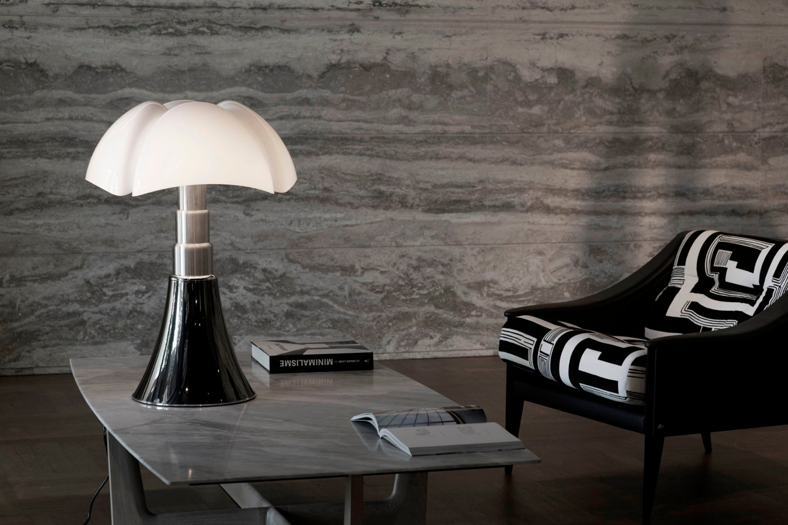 Lampada Pipistrello Grande Con Lampadina by Martinelli Luce - Nero lucido