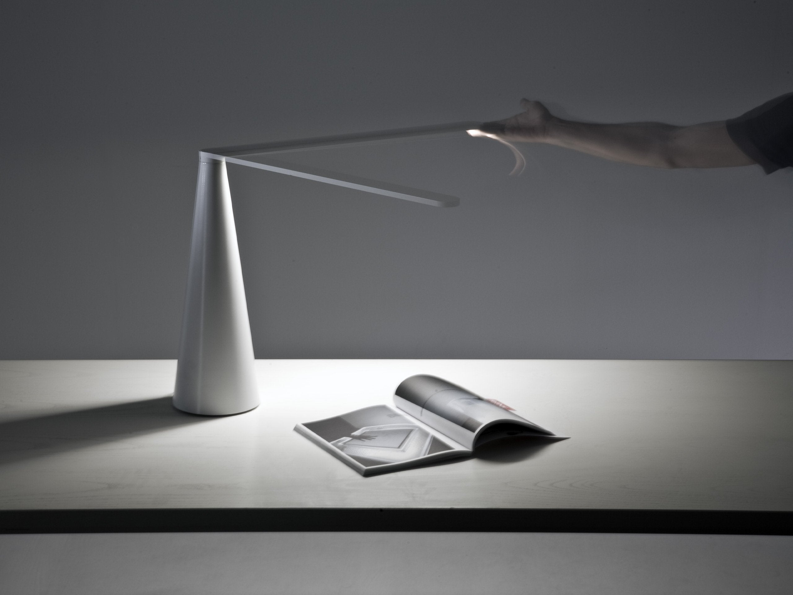 Lampada Elica by Martinelli Luce - Bianco lucido